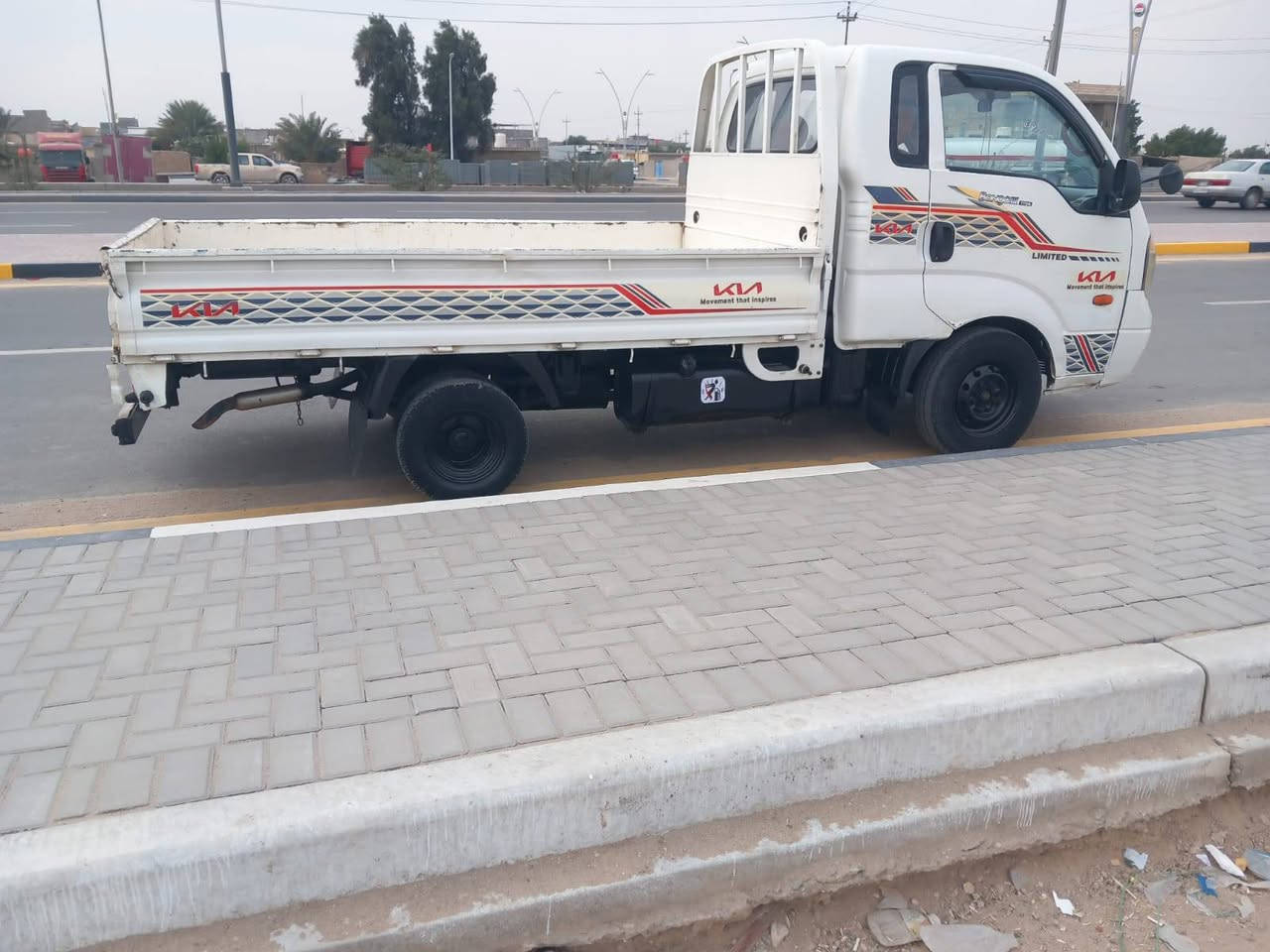 السلام عليكم للبيع كيه بنكو 2007 رقم بصره دولي تحويل سنويه 2028 محرك وكير جدد محرك كرنفال شاصي مكفول السعر 75وبيه مجال رقم ‏‪***********‬‏ مكلف بنشر مكان بصره
