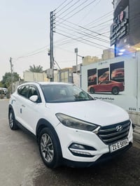 توسان ٢٠١٨ • محرك ٢٠٠٠ • السيديه