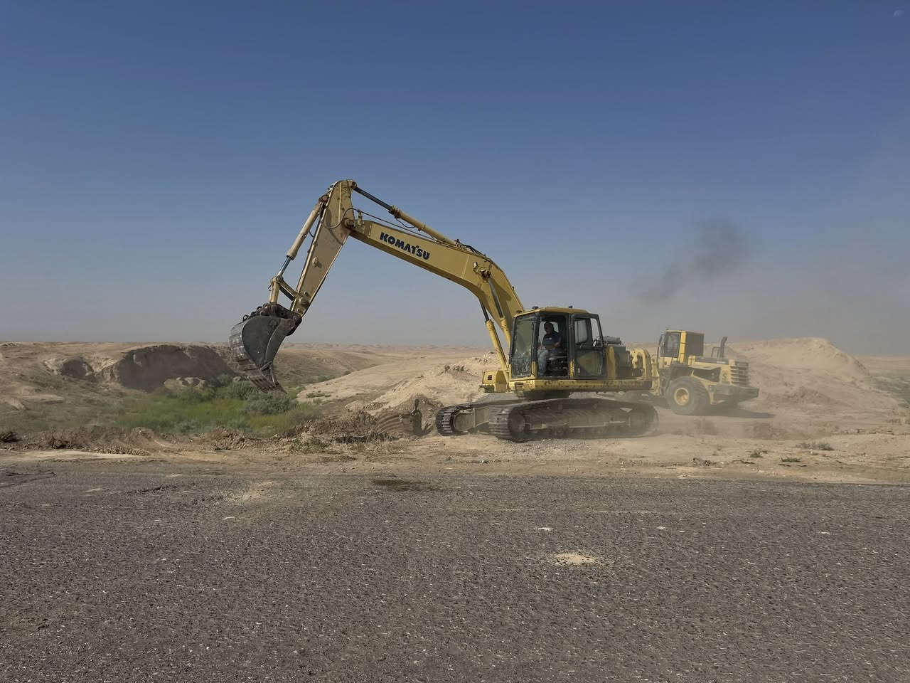 حفاره كوماتسو موديل 2005 للبيع بدون رقم جاهزه


**إذا كنت صاحب هذا الإعلان وتريد حذفه لأي سبب، رجاءا أرسل رسالة إلى الدعم الفني**