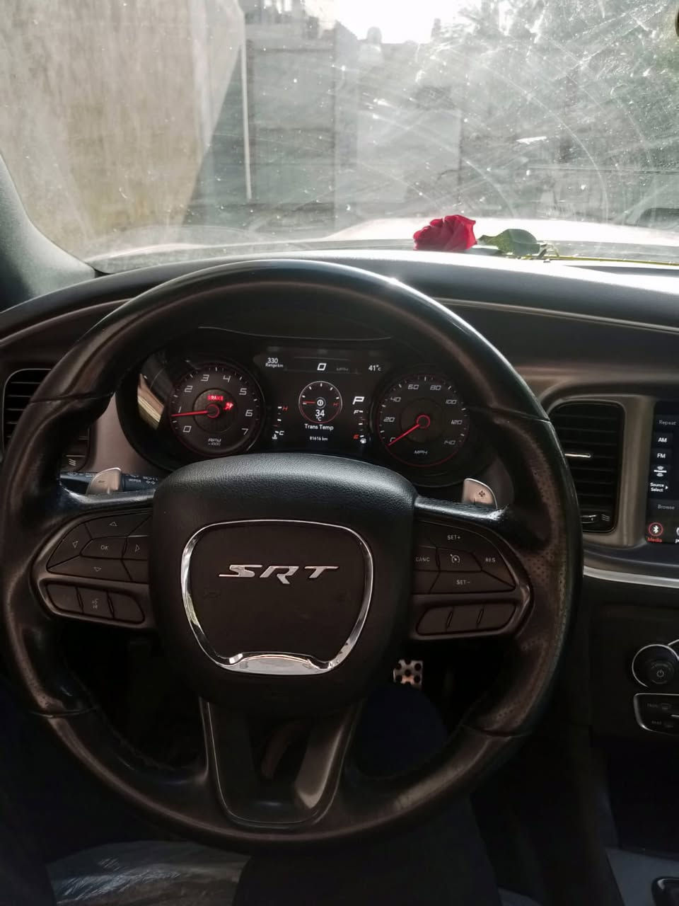 السلام عليكم جارجر GT2020 للبيع فقط بدون مراوس ماشيه 81  حادث بابتين وتكمه  صور الحادث مرفقه والسونار ايضا السعر 180ورقه بيها مجال بسيط  
بغداد الكريعات واتساب ***********
