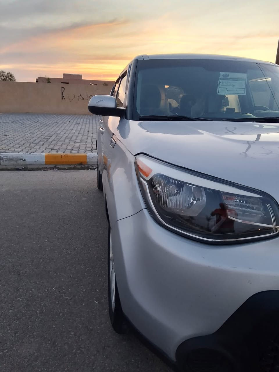 سلام عليكم كيه صول موديل ٢٠١٥ وارد امريكي كير محرك مكفول تخم تاير نضيف سياره بسمي رقم مميز دولي محرك ٢٠٠٠ جئ تي السعر ١١٠ / رقمي ***********/ ***********
