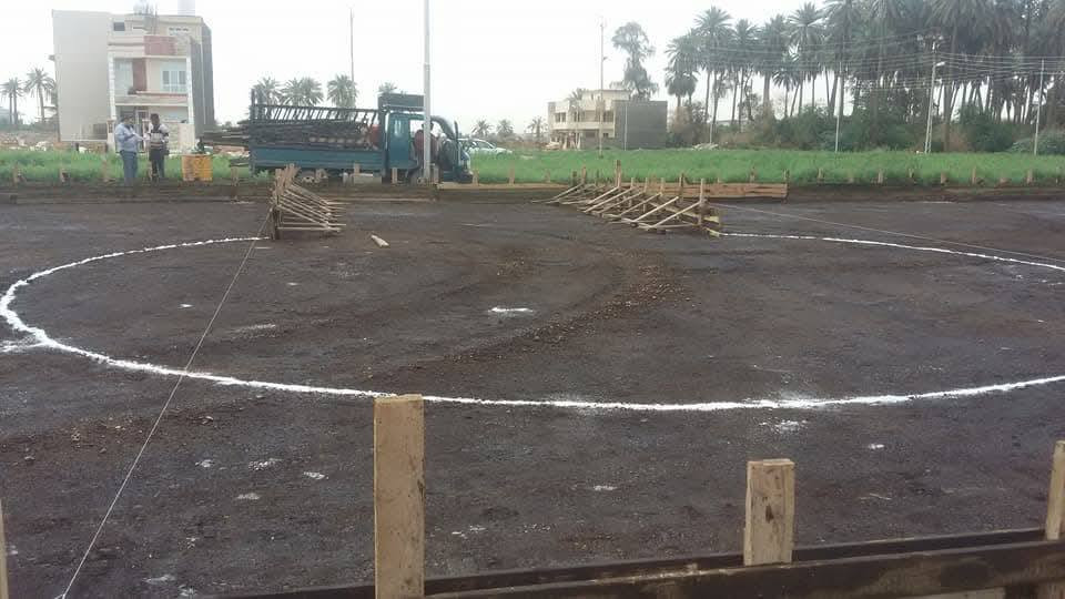 مكتب الضي للبناء والمقاولات العامه
بناء ..ترميم ...اشراف ...عملنا في بغداد  هاتف ***********
ملاحظه...لا نتعامل بنظام التقسيط
تجهيز رفت للصب مساحه 600متر 
بعد حدل الأرض بثلاث طبقات وحدلها 
قمنا برش الأرض بالنفط الاسود وفرش النايلون 
وتأسيس شبكه المجاري ودك القالب واليكم جانب من اعمالنا
بناء وتسليم هيكل 
بناء وتسليم مفتاح
