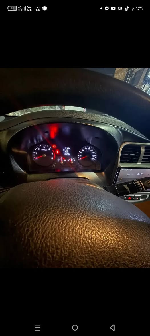 كيه 2024 مكفوله كفاله عامه 
ماشيه 31000k.m
السعر 158 وبيهه مجال بسيط 
السياره حاليا بيهه وكاله تتحول بشهر ال 7
***********
