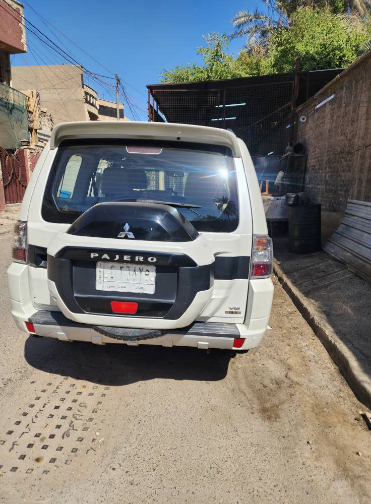 السلام عليكم
باجيرو موديل 2019 
وكالة الحبتور
رقم بغداد
السعر235 بي مجال 
_______________
*كشنات جلد وكهرباء
*شاشة 
*كامرة خلفية
*حساسات
*حساس تاير
*فول تحكم ستيرن
*بلوتوث
*مري شفط
العنوان بغداد 
رقم الهاتف واتساب تواصل 
*********** بغداد, العراق
