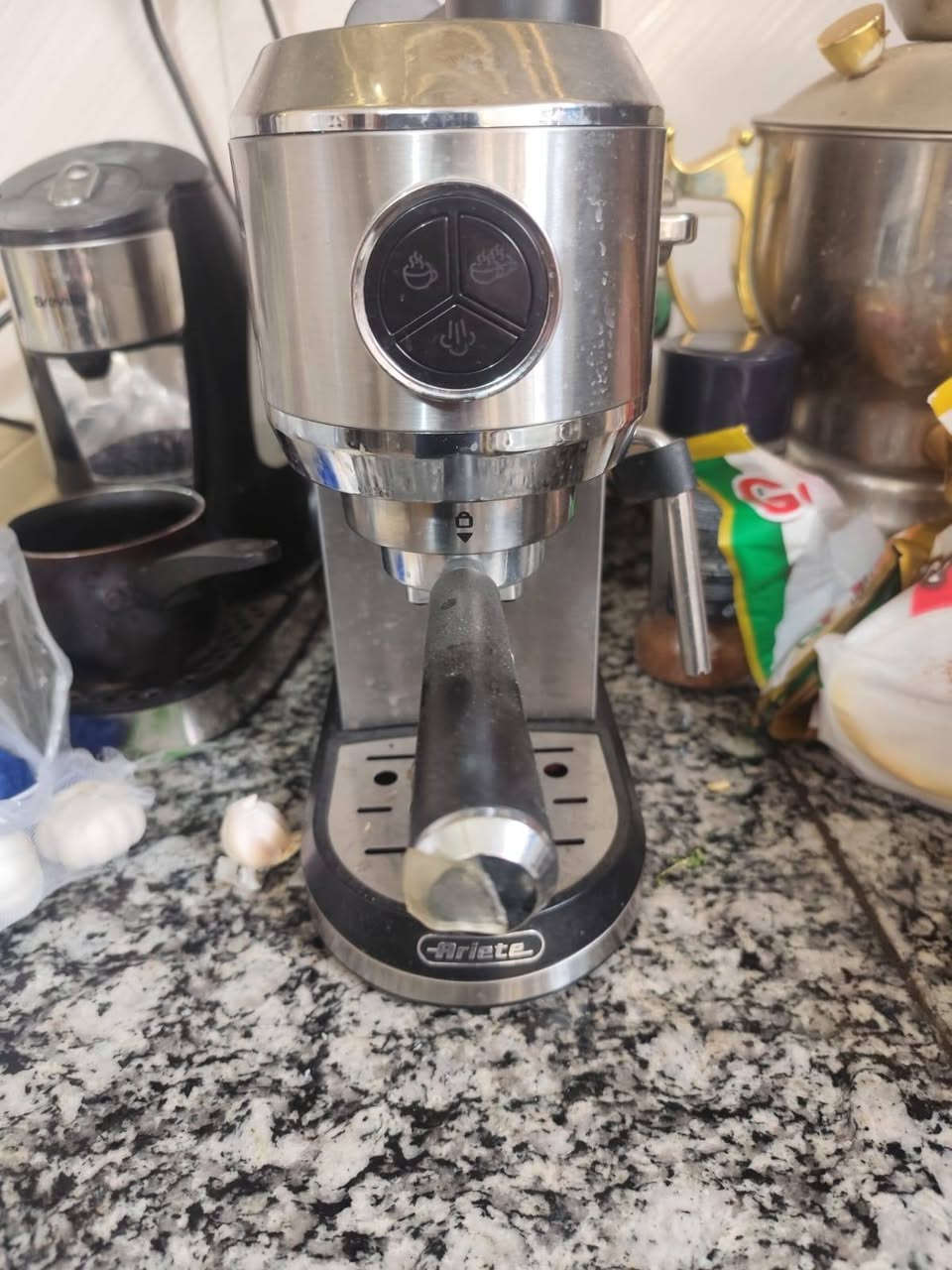 مكينة قهوة اسبرسو مستعملة استعمال قليل جدا مع الكارتون وكامل المرفقات 
السعر المطلوب  ٦٥


**إذا كنت صاحب هذا الإعلان وتريد حذفه لأي سبب، رجاءا أرسل رسالة إلى الدعم الفني**