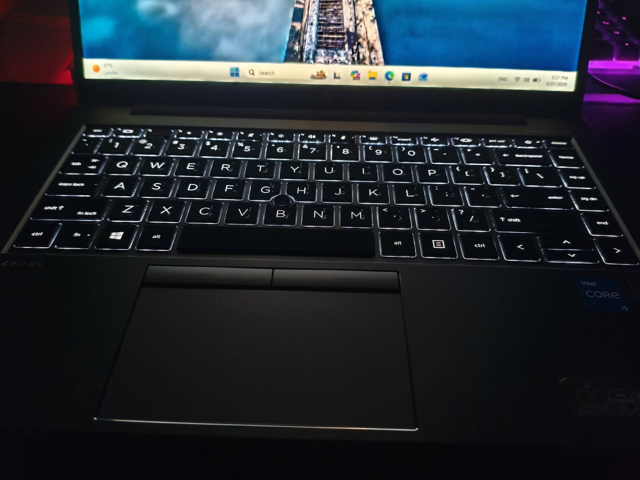 لابتوب HP الجيل ال11

موديل HP ZBook Firefly 14 inch G8 Mobile Workstation PC 

المعالج i5 1135G7

الرام 16GB 3200mt/s hynix يحتوي منفذين رام قابل للتطوير لل64

كرت الشاشة Intel Iris® Xe Graphics

الذاكرة m.2 NVME SAMSUNG 256GB

الشاشة 14 انج

وايفاي 6

يحتوي منفذ USB 3.1 Gen 2 Type-C with alt mode

حساس بصمة 

كيبورد ضوئي 

السعر 380 وبي مجال بسيط توصيل متوفر


**إذا كنت صاحب هذا الإعلان وتريد حذفه لأي سبب، رجاءا أرسل رسالة إلى الدعم الفني**