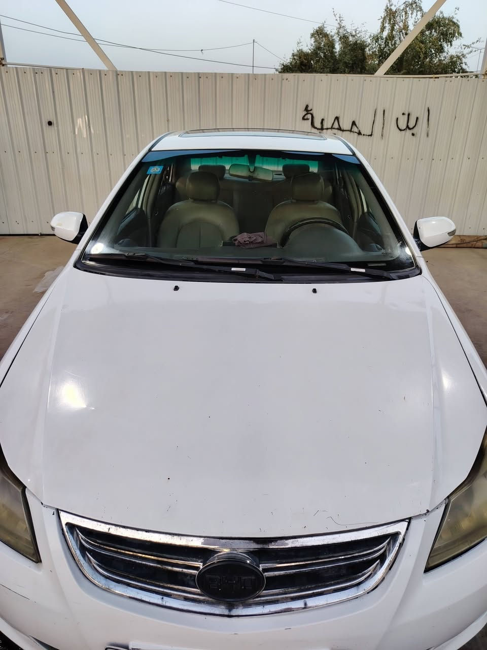 الحلال للبيع
بيوايدي G3 2013 كير عادي بصمه بنرامه تحكم مري اشاير بمري كير مكينه كلج مكفولات و جدد حداديه 80% حلوه تبريد شغال و تبريدهة ثلج و حلو معروف عنهة كهربائيات كامله سنويه الى 2030بسمي تحويل مباشر رقم بغداد انكليزي الجديد بيهة باب مبدل شوي من دوسه مالهة و بيهة بارد 
سعرهة 47و بيهة مجال 
للتواصل/ ***********
