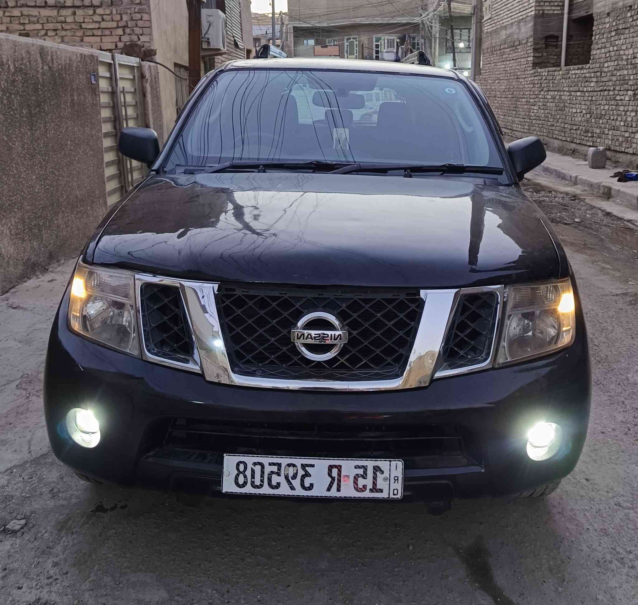 قفل قفل ٥٨ ورقة ...نيسان باثفندر موديل ١٢ سبعة راكب مكلوبة ومعمرة كير ومحرك كفالة تبريد الفان عاطل رقم دولي بأسمي مكاني بغداد المشتل  ***********
