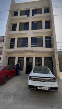 توفرت الآن 10 شقق داخل بناية كاملة مخصصة للسكن العائلي الراقي ✨ متكونه...