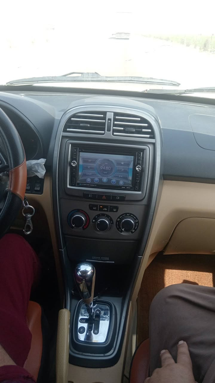 شيري اتيكو محرك 1800المرغوب لا تبخير ولا تنقيص شرط كير شرط تبريد فقط غاز بالصيف جان يشتغل حالين ماعرف ليش مايشتغل  صدر جديد امامي خلفي تايرات جدد قطعتين صبغ. داخل لونين سياره بالواقع احله وارتب لايت زينون سياره حلوه وناعمه بالمشي  رقم بغداد شرط التحويل السعر ٤٨ وبيها مجال  مكاني صلاح الدين قضاء العلم تجي اشوفها وتدلل وإذ اكو مراوس هم اروس حسب القناعه ***********
