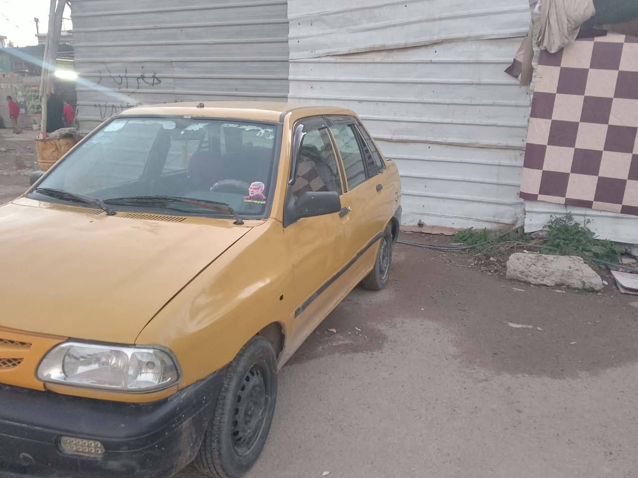 سلام عليكم سايبا موديل 2009 لبيع محرك وكير مكفولات شواصي وضع شركه ابلاديه مكفوله صدر امامي خلفي جديد حداديه باتري جديد تاير تخم جديد كهربائيات كلها شغاله تبريد ثلج شغال كشرها حلو مابيها اي اخياس نقص باور استيرن فقط رقم بغداد الماني سنويه ورقيه سياره بدون تحويل اكفلك سرقه وعشرين  رقم صاحب سياره *********** مكان سياره بغداد دولعي شارع الحسابات سعر 11 ورقه
