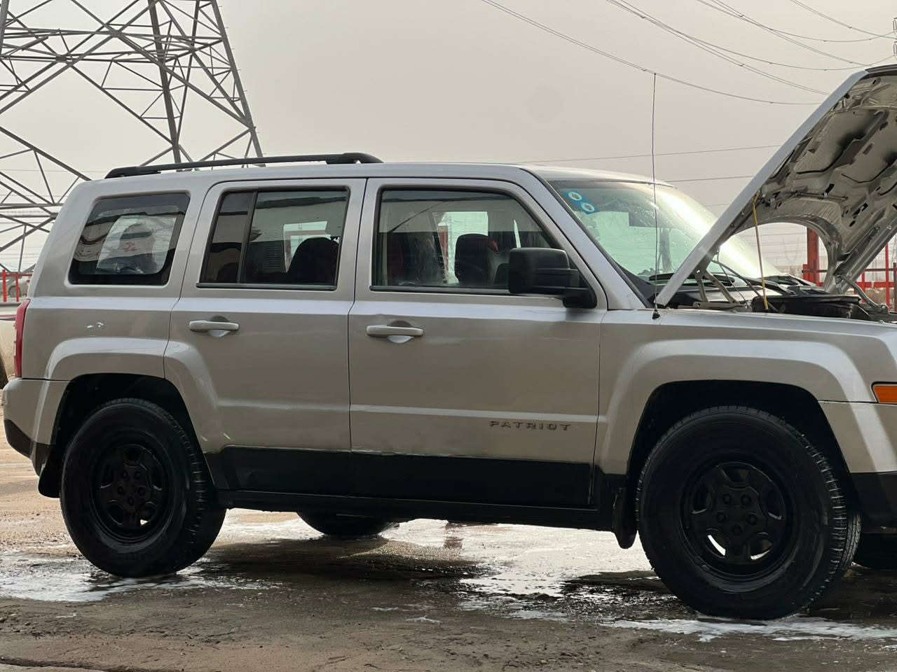 السلام عليكم جيب باتريوت موديل ١٤ جاهزه من كلشي رقم جديد بسمي تريد تحويل تريد وكاله اتكفل عيب شرعي وتحويل وضربه قويه بيها رشات صبغ ابيع احزام حداديه جديده تخم تاير جديد محرك وكير كفاله المكان الناصريه السعر ٨٠ وبيها مجال للاستفسار رقم خاص


**إذا كنت صاحب هذا الإعلان وتريد حذفه لأي سبب، رجاءا أرسل رسالة إلى الدعم الفني**