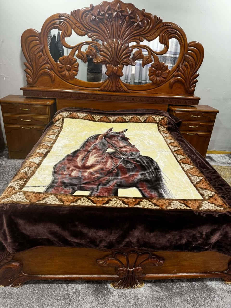 للبيع غرفه نوم خشب عراقي
سعرها ٥٠٠ قفل
 الشراي يجي خاص #متابعيني #لايك_متابعه_اكسبلور# 
موصل


**إذا كنت صاحب هذا الإعلان وتريد حذفه لأي سبب، رجاءا أرسل رسالة إلى الدعم الفني**