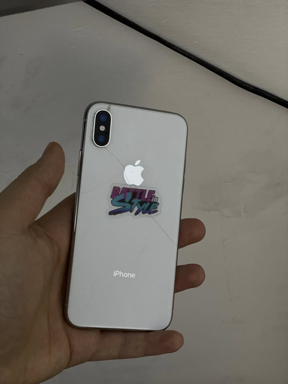 سلام عليكم
آيفون اكس للبيع مبدل شاشه بطاريه او بي فطر ضهر خفيف ذاكره 64 بطاريه 100 او سماعه داخليه ما يشتغل بس خارجي سعره 100 بي مجال خابر ***********
