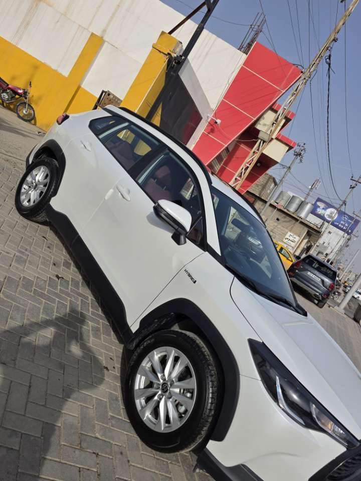 سلام عليكم سيارة تويوتا كروس وارد خليجي شركة ساز فول الفول مواصفات للبيع بدون مراوس و اقساط موديل ٢٠٢٤ كلين بدون اي حادث و و صبغ و معجون و بارد سيارة ماشاءالله كلش حلوة و مرتبة ماشية فقط ٤٠ الف كليو متر ضمان بطاريته ٨ سنوات باقيلة كير و محرك ٣ سنوات و محرك ١٨ مواصفات مرايات شفط و فتحة سلايت لايتات زنون رادار ٣٦٠ درجة امامي خلفي جانبي و بيها بردة خلفية اربعة جامات اوتو كيج ديجيتال السيارة بأسمنا سنويته لحد ٢٠٣٠ شرط التحويل و رقم جديد مكان السيارة كركوك سعر ٢٢٥ قفل و رقم صاحب السيارة ***********
