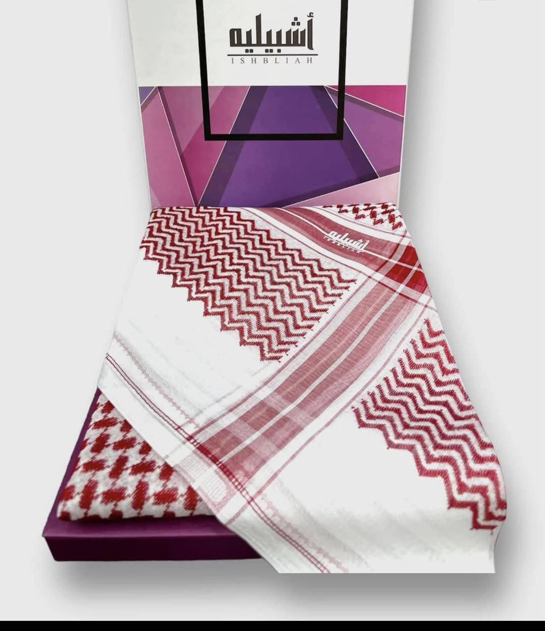 ازياء الاكابر للالبسه الرجاليه 🇹🇷
 جديدنا ⬇️ 
بشماغ قطن 💯💯 👌
متوفره بجميع القياسات  
الاسعار🔥 🔥
العنوان سامراء الضباط الاولى قرب مول الصيني مقابل نعوم للحاسبات 
متوفر توصيل 🚚 لجميع محفضات العراق 
هـ ***********
