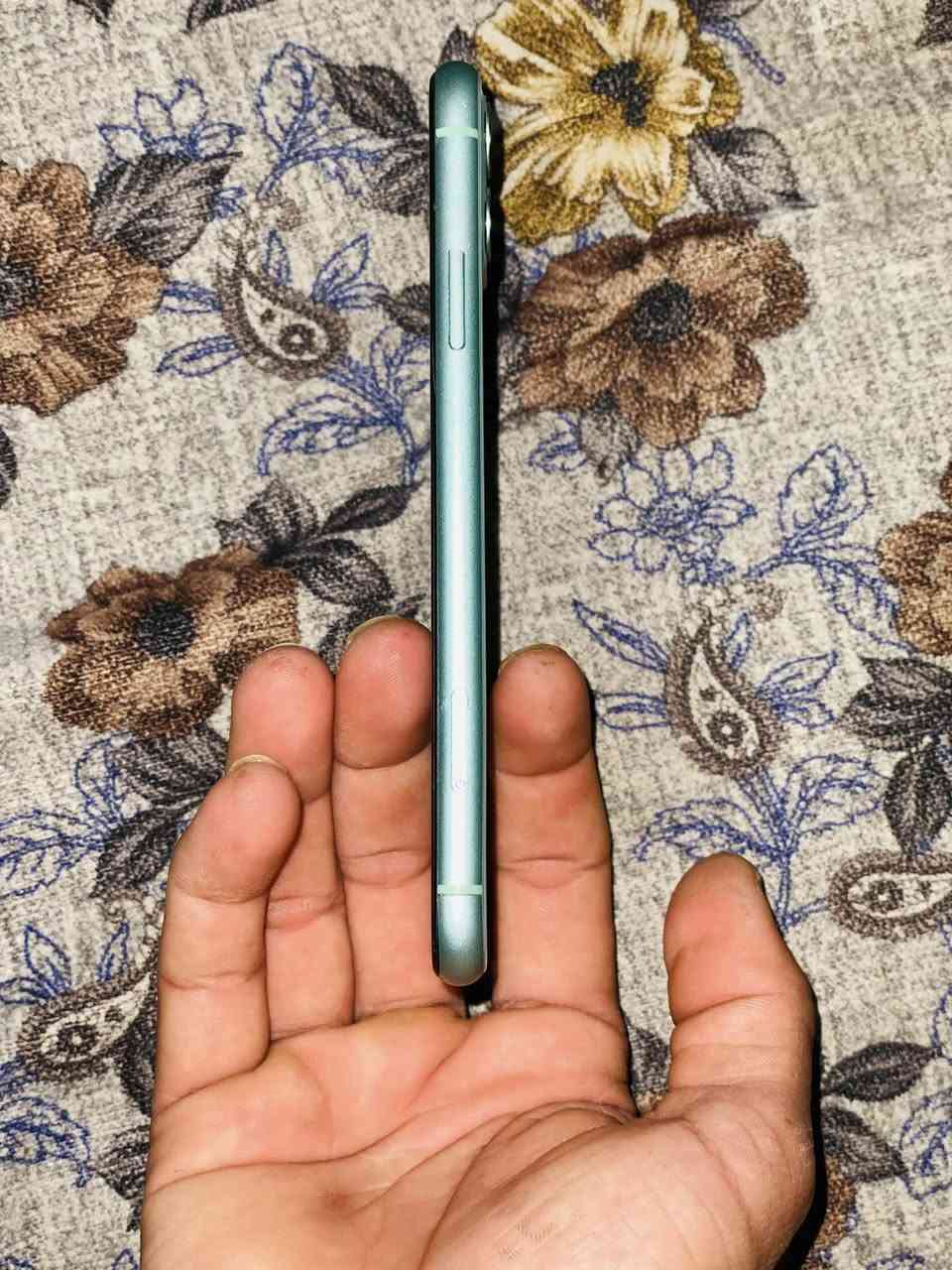 متاح قطعه نادره
ايفون 11عادي 
كارتون مطابق 
ذاكره 128
بطاريه 80بلادي 
لون مميز 
جهاز نضافه 100‎%‎ شخط ما بي 
نموذج M 
جهاز مبدل شاشه اصليه 
فيس ايدي شغال
نوعيه الشاشه 3خيارات
كلشي شغال ومكفول 
مكان بابل شارع 80
*********** واتساب 
السعر 275 وبي مجال
