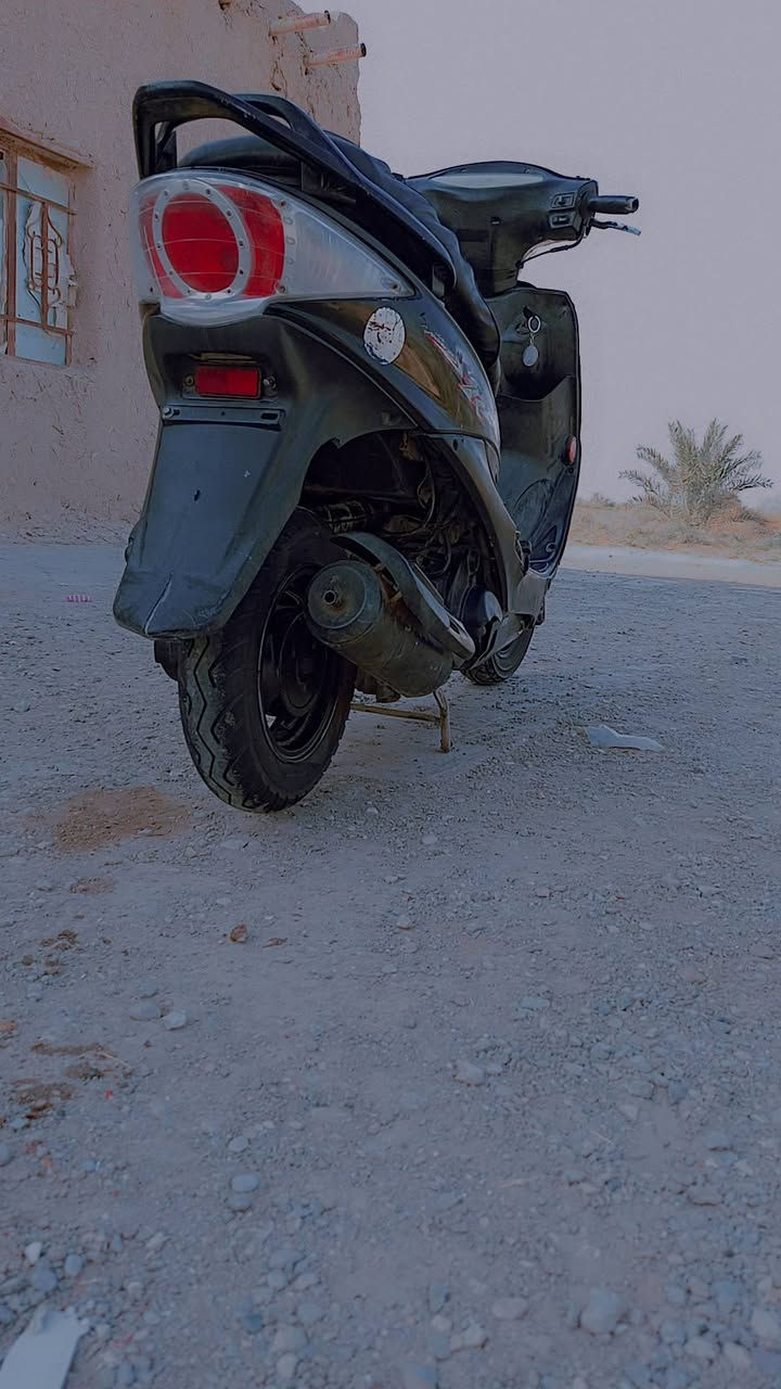 جيفور للبيع شغاله تمشي دگحص دگحص  نكره سلف كهرباء شغاله دراجه أدخن السعر 200 الف وبيها مجال 😉للوجوه الطيبه المكان بالرفاعي وهذا رقم تلفوني خاف ما اكنك وانتم مستعجلين عله هيج صيده 😅***********وبالخدمه
