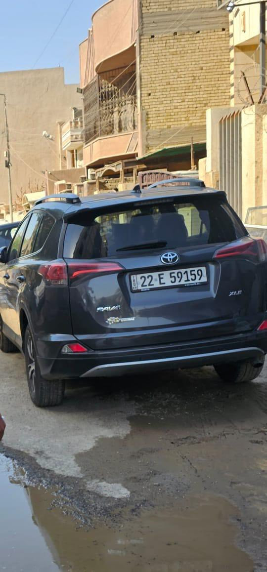 سلام عليكم راف فور للبيع مديل. 17مرقم جاهز السيارة صبغ قطعتين السونار  موجود كير مكينة كفالة شواصي كفالة ماشية. ١٢٠ الف كيلو السيارة وارد كندي حادث السيارة بنيد نفسة جاملغ مبدل مكان السيارة حي العلام  السعر ب ١٦٢٠٠ وبي مجال رقم الهاتف ***********
