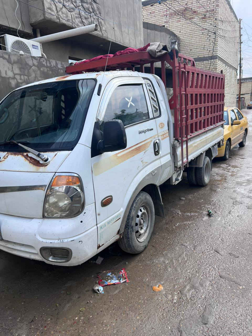 سلام عليكم ورحمه كيه مشترك 3000 سياره كير مكينه صدر كله جديد سياره بسمنه رقم كربلاء موميز موديل 2006 مكاني بغداد بياع سعر 82 وبيه مجال الي يريد يشتري يتصل عل رقم وجزاكم الله خير ‏‪***********
