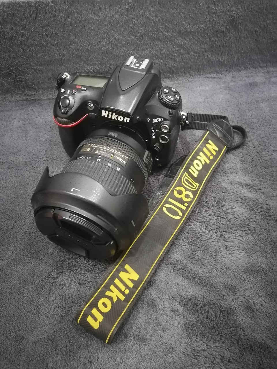 نیکۆن 810  +24.120+ میمۆری 32GB بەشەرت و بەزەمان
کارتۆن پاتری و شەحن لەگەڵە نرخی  900‌دۆلار 
تێبینی تەنها  ئەو شوختە بچوکەی هەیە لەسەر لێنز  ئەویش   لە ڤیدیۆو ڕەسم دەرناچێت  شوێن ڕانیە😊


**إذا كنت صاحب هذا الإعلان وتريد حذفه لأي سبب، رجاءا أرسل رسالة إلى الدعم الفني**