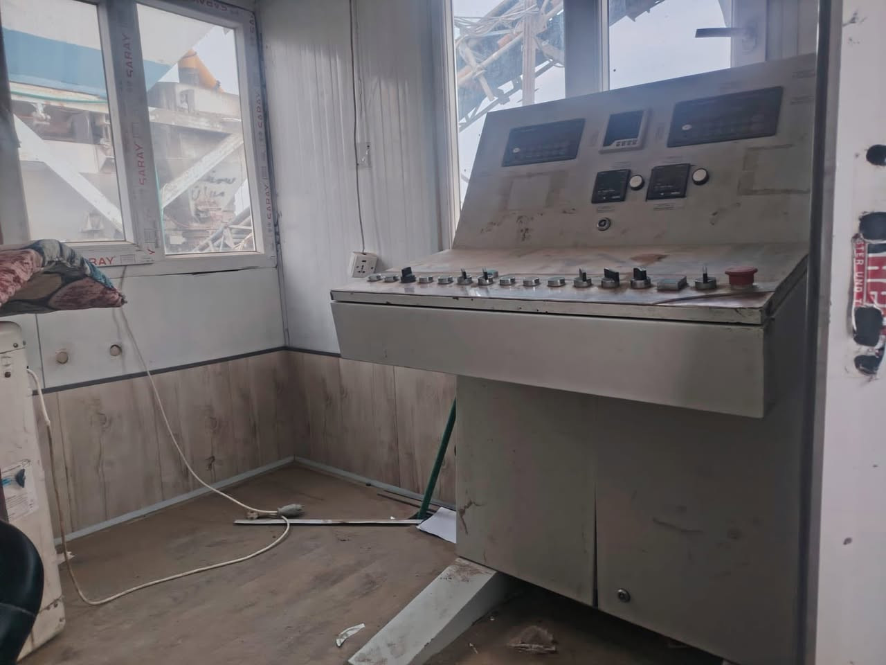 معمل للبيع شغال انتاج 3م كامل معة سايلو و برينة استفسار ***********
