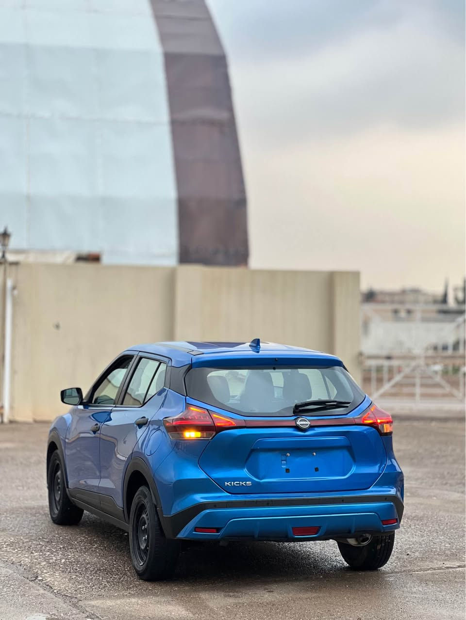 نيسان كيكس 2024

چامڵغی دواوەی و ربع دەرگای دواوە بویاغە
سەعری 112مەجالێک
بئ ئیرباکە   سەیارەکە
 پێش و پشت كەپس
مواسفات S 
به رد رادار شريكه
 رقم کاتی شەرتی ڕقم

 شوێن /ئاکرئ

ژمارەی موبایل /***********
