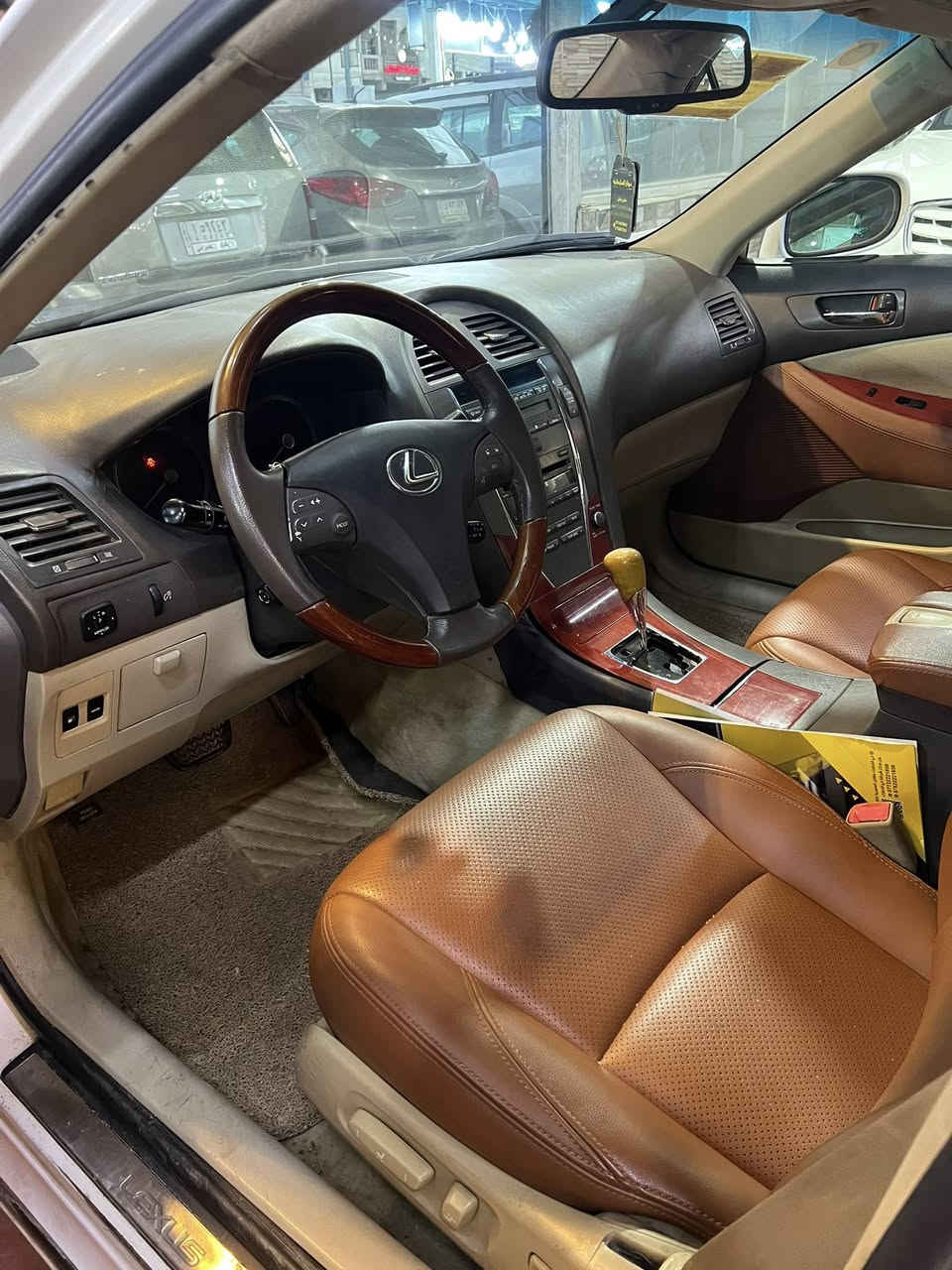 سلام عليكم لكزز لبيع مديل 2008سياره فول مواصفات بصمه فتحه جلد كشن كهربائي السعر 150 وبيهه مجال  ***********
