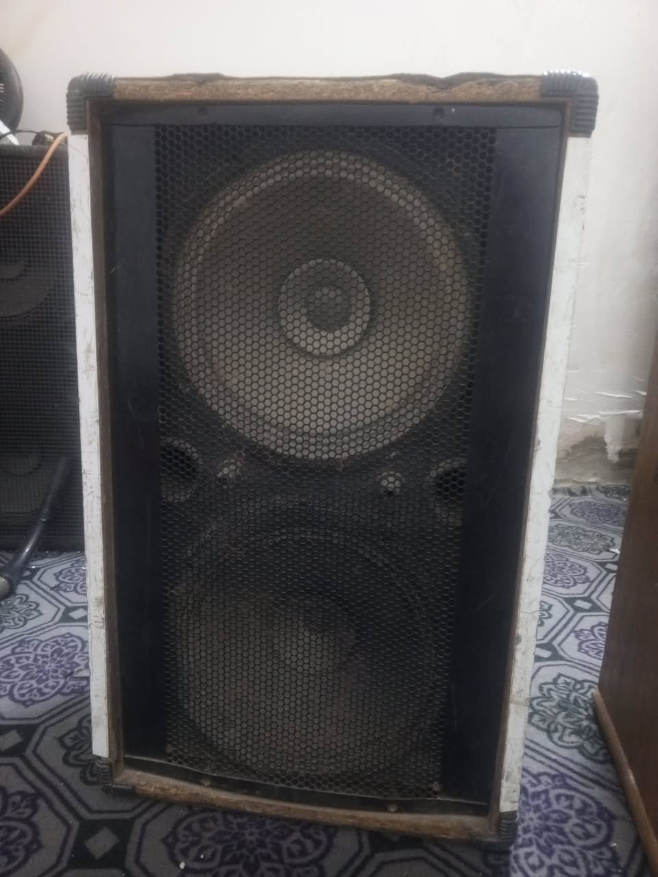 سماعات عدد 2 مكاني نجف السعر 175 للاستفسار ***********
