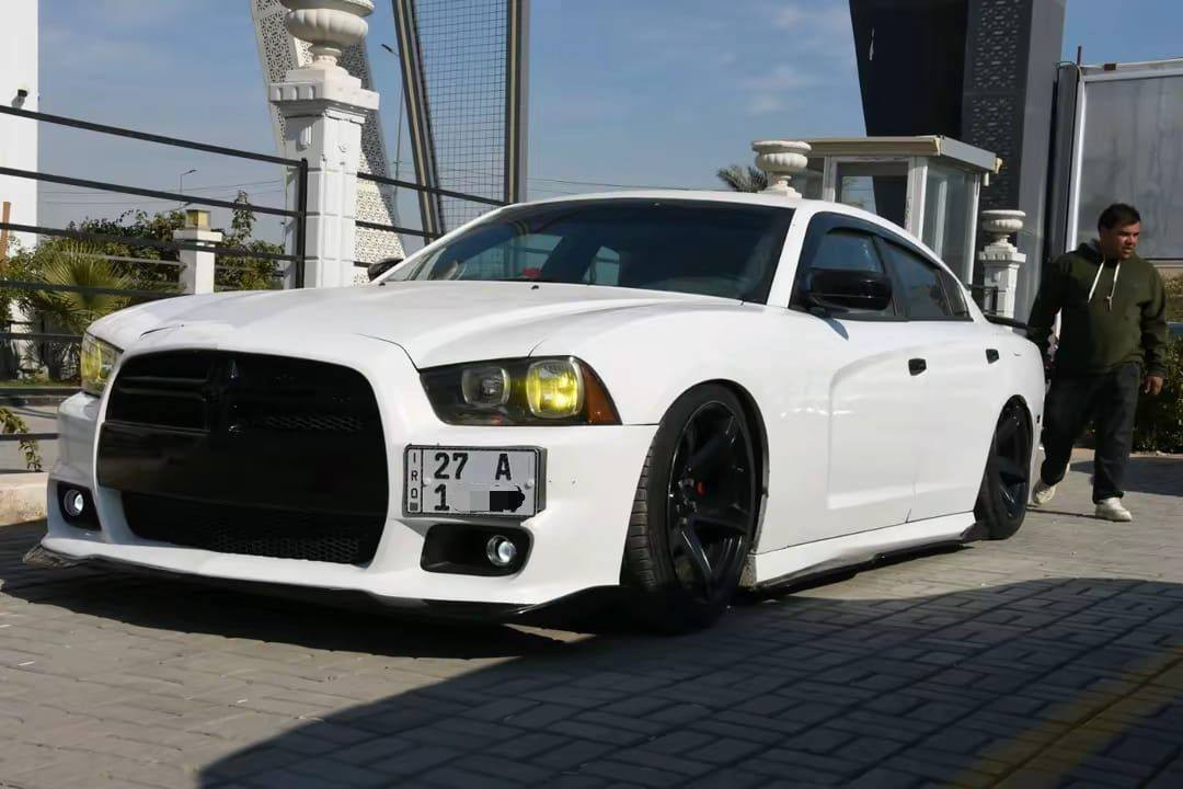 بيع مستعل
جارجر 2012
بدون حادث فقط بنيد سرقه وارد كندي
والباقي كفاله عامه ضربه وصبغ وفتح
محرك3600
بدون جطلات ولا كلوب ملغي 

محدث بالكامل اس ارتي
مواصفات 
شاشه جبيره 
كيجات 260
كير 8نمرطياره
شفتات سرعه
اكلاصات تبريد تدفه
غرفه جلد حضن
كشنات كهربا
مضخم صوت دمام 
سنويه بسمي 2027
السعر. 145 
***********
