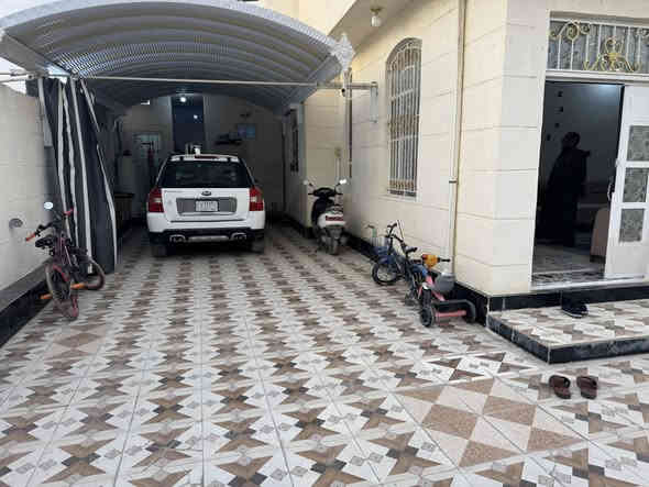 بيت البيع بسعر مناسب 115مليون

الرمادي شارع 40 قرب افران الصباح 

طابو زراعي سند 25 تحويل مباشر

مساحة    250 متر

السعر 115مليون وبي مجال 

البيت بناء حديث ، منطقة سكنية خدمات كاملة
________________________________________

للمزيد من التفاصيل يمكنكم زيارة مكتبنا .

مكتب للعقار   في  الرمادي - شارع 40 - مقابل جامع الواثق 

او الاتصال على الارقام التالية … 

  واتساب ✅ . ***********

🛑نستقبل من حضراتكم كافة العروض العقارية🛑

🟡رضاكم هو أهم أهدافنا التي نتطلع لها دائماً🟡
