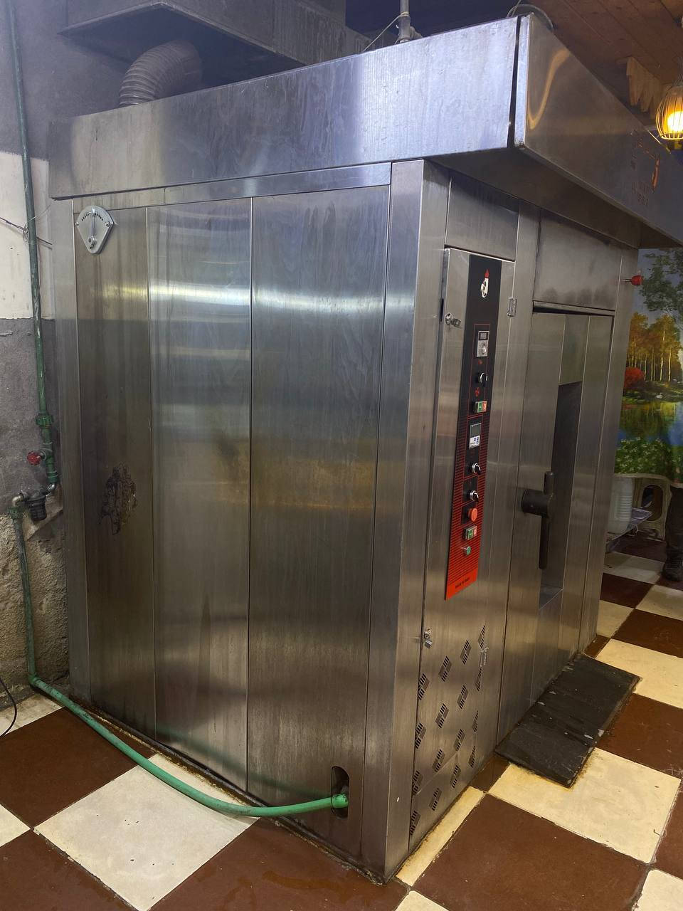 فرن دوار مع ٢ عرباين
٢٣ ورقة لعنوان  البصرة  للاستفسار ***********
