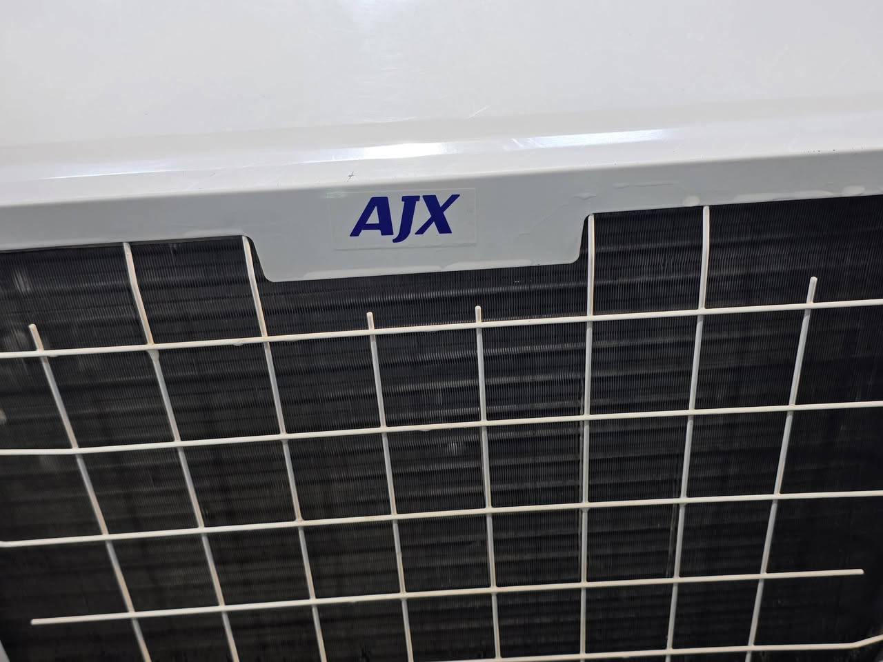 السلام عليكم مكيف طن اونص نوعه اواكس لمكيف جديد حيل استخدام قليل كامل جيب وشد غاز شركه. تبريد ثلج🧊.  نظافه 1/1. مكاني ابو الخصيب قرب كبه ابو جوزي بي واتس ***********. ***********.   توصيل موجود 💁
