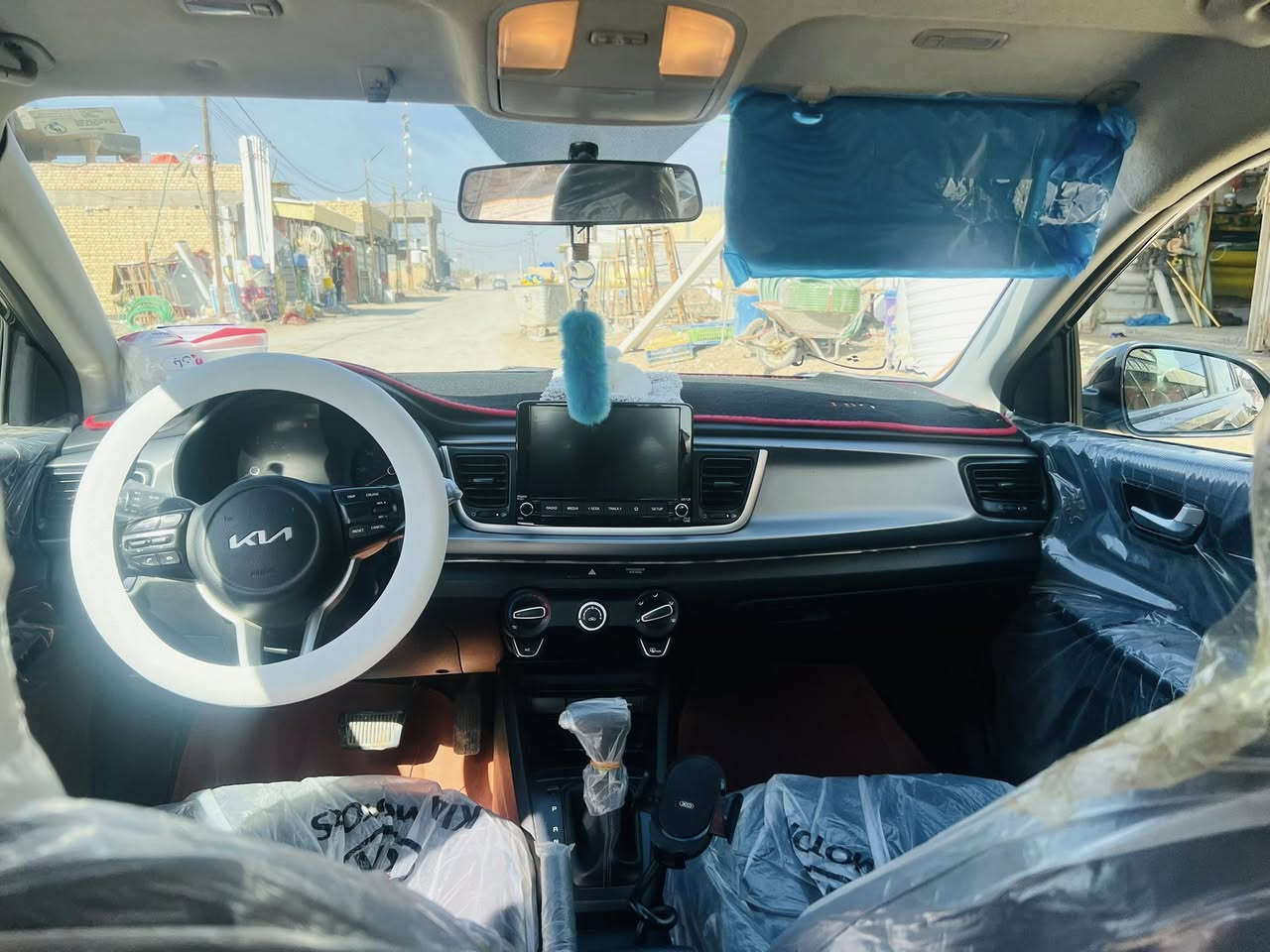 سلام عليكم كيا ريو موديل 23 أمريكي معوقين بيع او مراوس 
اتصل ***********
مكاني سماوه  سياره نضيفه حداديه كير مكينه مكفولات
