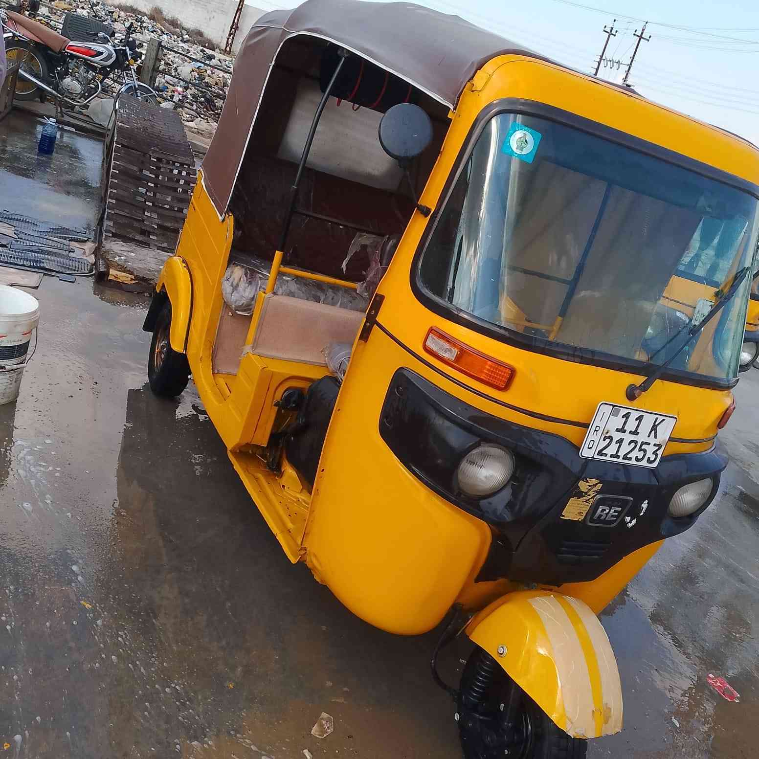 سلام عليكم تكاتك البيع مديلا 19طلعه 20مكينه وكسن مكفول تكتك مكفول من ضربه من صبغ عده دوس معمرات سعره 7وبيع مجال ***********
