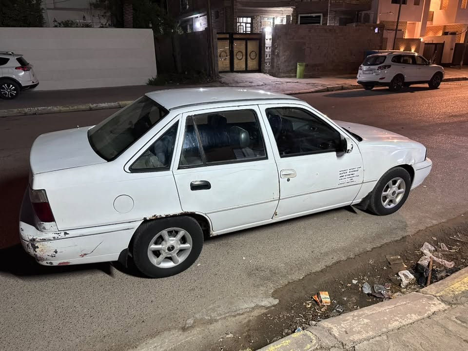 السلام عليكم  للبيع
دايو سلو موديل 1996
كير محرك تبريد كله بشرط الساره بلاديه بدون تعمير 
السعر 35ورقه بيه مجال بسيط 

رقم بغداد مشروع وطني تحويل مباشر باسمي سيارة  ***********

المكان الفلوجة
