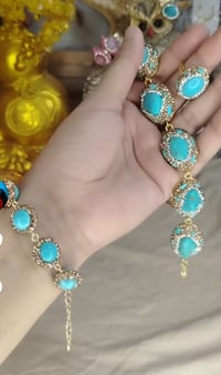 احجار طبيعية • محابس • اساور