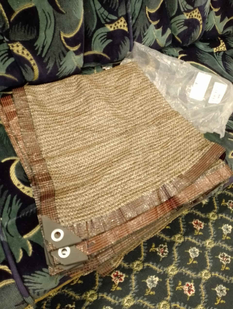 السلام عليكم
كل قطعة وسعرها راسلني خاص او واتس *********** يوجد توصيل كل محافظات
