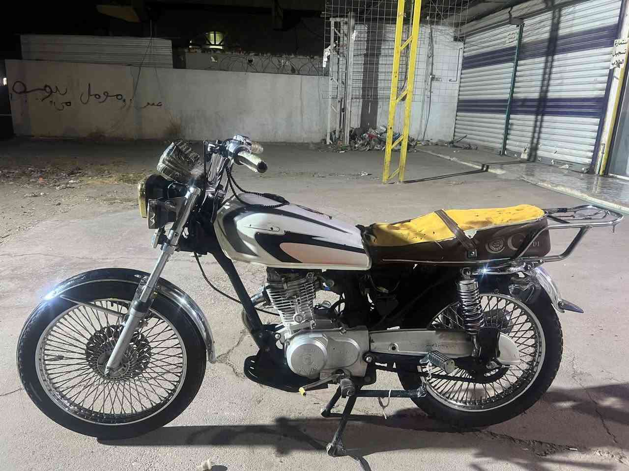 سلام عليكم عندي درجه  البيع يرانيه مكان بغداد جسر ديالى درجه مابيه اي نقص بس بكلايت وكشن مكينه مفتوح بيه بس ولفات سعر 350بيه مجال +اوراق كامله.
***********
