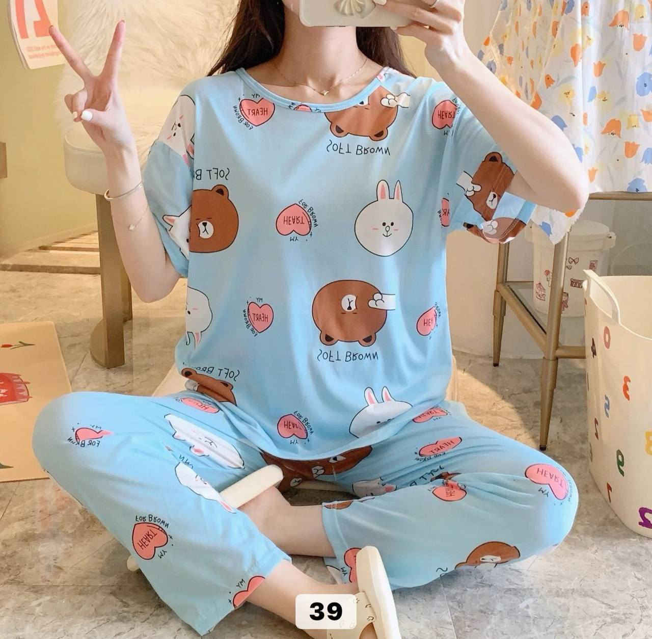 جديد وحصري 🥰
نزاكة وذوق وجمااال♥️ 

تراك بنوتات يجنن
خامة فانيلا ناعم ♥️
اصلي درجة اولئ💯 

القياسات .M. L. XL. 
السعر ٧الاف
🚘يوجد خدمة توصيل لجميع محافظات العراق ٤ الاف🚘


**إذا كنت صاحب هذا الإعلان وتريد حذفه لأي سبب، رجاءا أرسل رسالة إلى الدعم الفني**