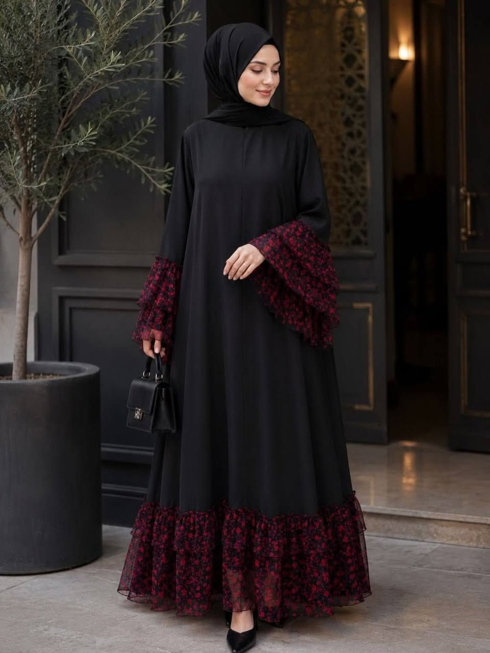 عباية + شال 🩷🔥
مطعم بالتول ابو الشفه 
القياس M الى 7XL 
القماش  مدينة نوعية ممتازة صيفي بارد ثلج
 و سواد فاحم 
سعر القطعه ب ٤٢ الف
متوفر توصيل لجميع المحافظات ٥ 
للحجز والاستفسار على الرقم 
*********** 💕
