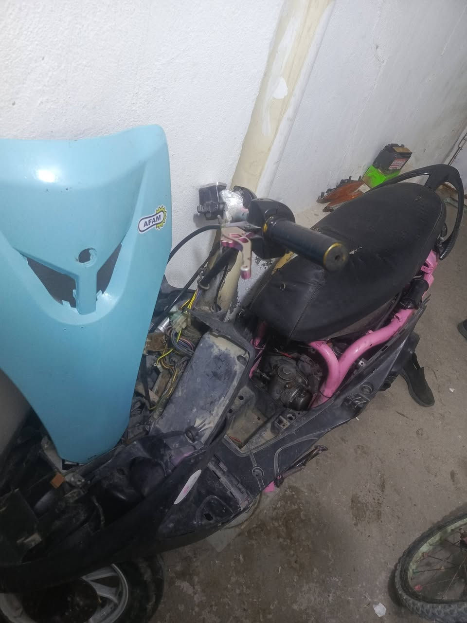 السلام عليكم دراجه ماكس عدله للبيع
دراجه 55 سلف 55 كلج امامي دراجه بيها قطع واير مالنار ومالي خلكها ابيعلك علا هاي لوضعيه قبق هندر مالها موجود الدراجه شلعه ومعدل فول رايدها 300 وبيها مجال رقمي *********** مكاني بغداد الشعب
