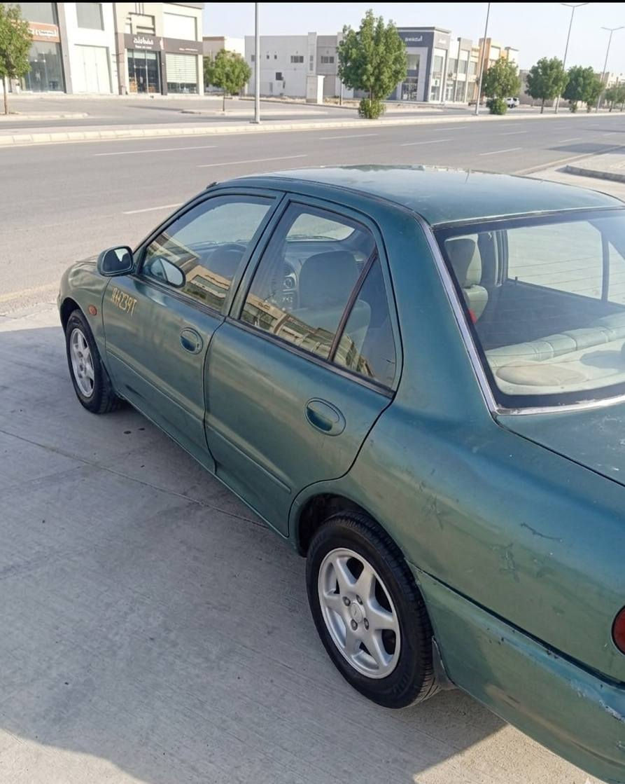 السلام عليكم
بروتون وير للبيع موديل 2005 رقم بغداد  انكليزي جديد سنويه باسمي شرط التحويل كير  ومحرك مابيهن شي السعر 39 ورقه   مكان السياره بغداد الكرخ للتفاصيل اكثر مراسله الخاص


**إذا كنت صاحب هذا الإعلان وتريد حذفه لأي سبب، رجاءا أرسل رسالة إلى الدعم الفني**