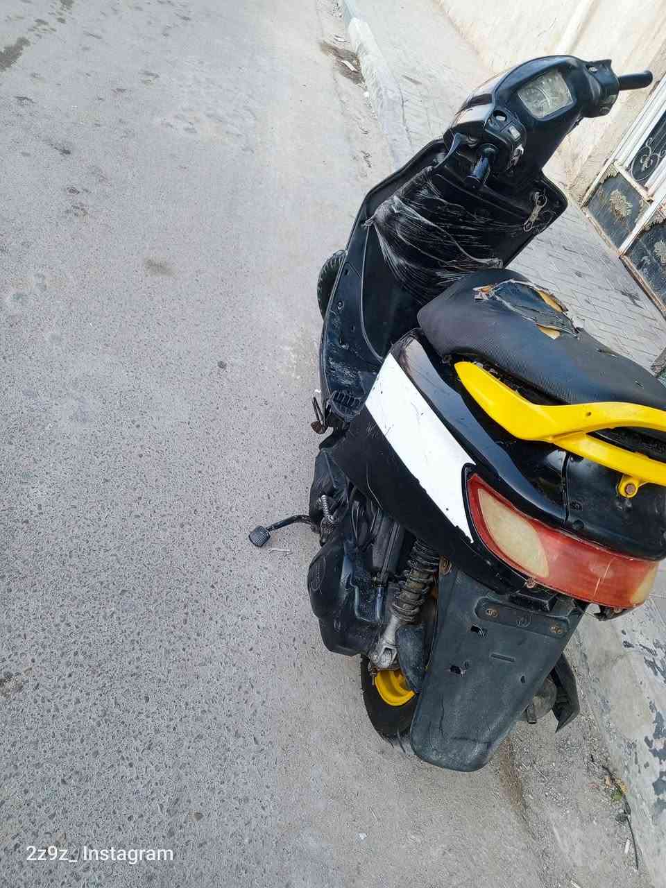 السلام عليكم شباب فقط للمراوس اراوس بدراجه اكس 900فقط دراجة فراشة نظيفه تشتغل هندر فقط كهربائيات ماكو شايل الظفيره شلعتهه تشك الكاع مكاني بصرة زبير رقمي ***********
