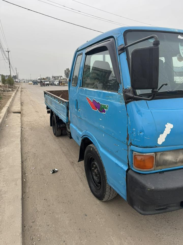 سلام عليكم كيه للبيع موديل ٩٥ رقم بغداد الماني تخم تاير حداديه جديده كير اكسن شاصي مكفول سعر 53وبيها مجال المكان بغداد المعامل الباويه رقم الهاتف ***********
