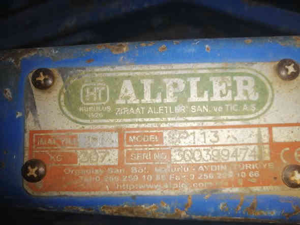 فيدان تركي البير حجم 11موديل2014 مكفول كفاله عامه برغي ما مفتوح بيه حتى لسجه ما الشركه السعر مليون وخمسميه وخمسين للاستفسار أكثر رقم الهاتف ***********
