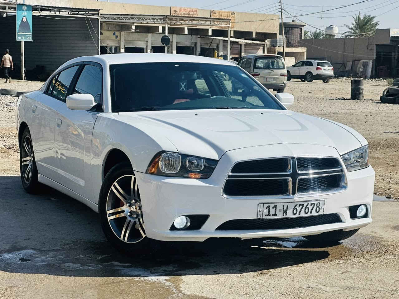 للبيع جارجر 2013 رقم بغداد تحويل ثاني يوم شرط
كير طياره 8 نمر كشن احمر حضن
مكينه 3600 خير من الله 
حدادية مبدله جديده السياره جاهزه خير من الله 
السياره بيها فخذه اليمنه
السعر 135 
مكانها واسط العزيزية
***********
