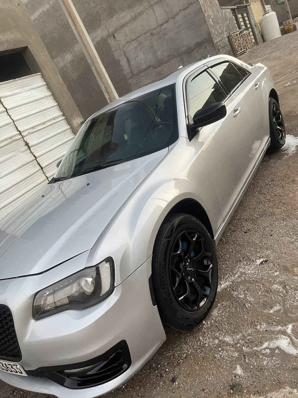 السلام عليكم للبيع اوباما C2020 محدث (S) بالكامل وارد امريكي حادث چاملغ وبنيد والجاملغ الثاني مصبوغ وملاون مع باب السايق فول مواصفات بانوراما كشنات تدفئة تبريد ستيرن كهربائي كشن حفظ وضعية ويل 18 عنكبوت باتري جديد هسة شاده محرك 6سلندر رقم اربيل وكالة او تحويل السنوية لغاية شهر 7 سنة 2026 السيارة جاهزة محرك كير حدادة تبريد تخم تاير السعر 233 مكاني البصرة رقمي
***********
