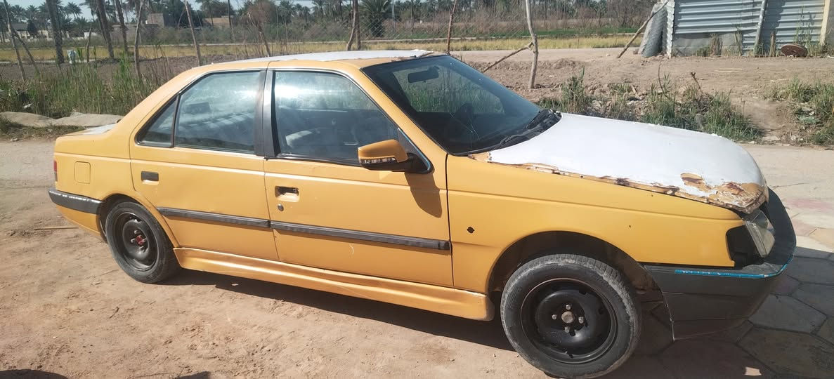 سلام عليكم بيجو روئ للبيع مديل 2009 رقم الماني السعر 15 وبيه مجال ***********
