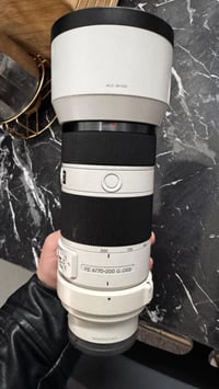 Sony FE 70–200mm f/4 G OSS  مكانها بغداد  السعر 1.350 للتواصل 07725631...